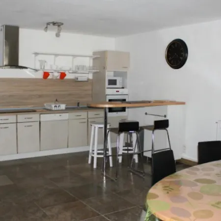 Spacieux 4 Pieces Centre De Apartamento